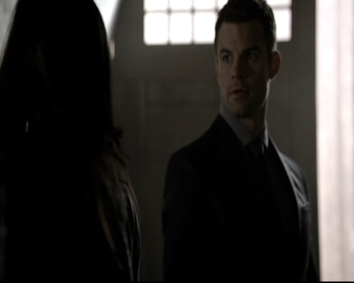 VampireDiariesWorld_dot_nl-TheOriginals_2x21FireWithFire0617.jpg