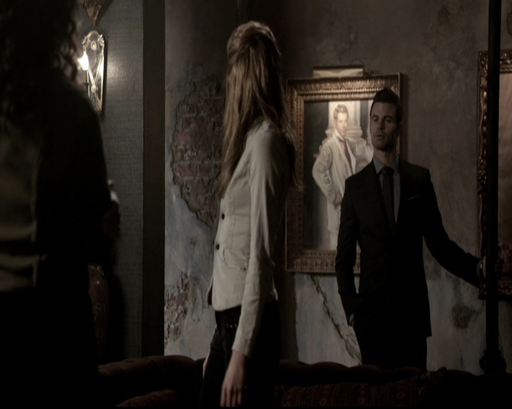 VampireDiariesWorld_dot_nl-TheOriginals_2x21FireWithFire0708.jpg