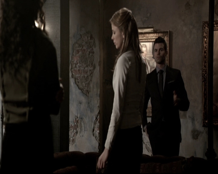 VampireDiariesWorld_dot_nl-TheOriginals_2x21FireWithFire0723.jpg