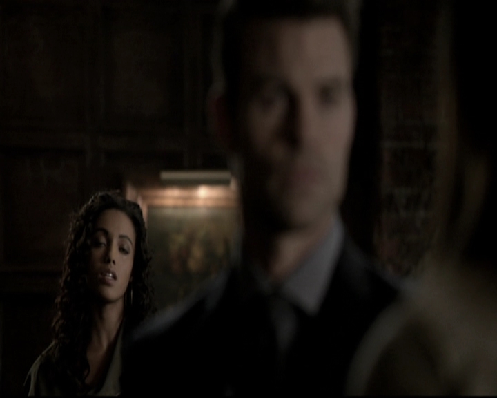 VampireDiariesWorld_dot_nl-TheOriginals_2x21FireWithFire0757.jpg