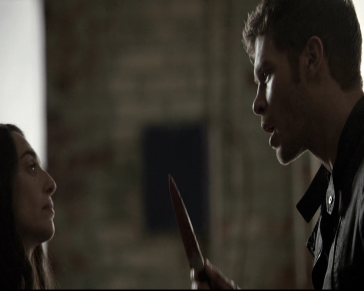 VampireDiariesWorld_dot_nl-TheOriginals_2x21FireWithFire0847.jpg