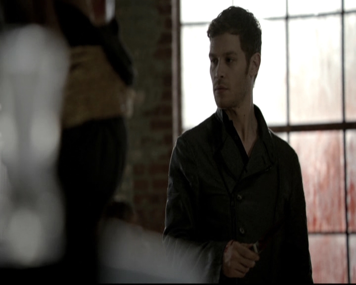 VampireDiariesWorld_dot_nl-TheOriginals_2x21FireWithFire0854.jpg