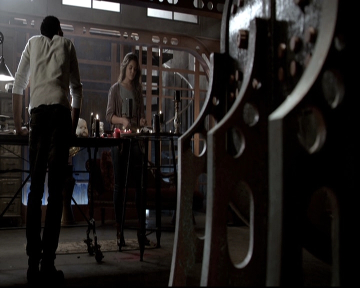 VampireDiariesWorld_dot_nl-TheOriginals_2x21FireWithFire0876.jpg