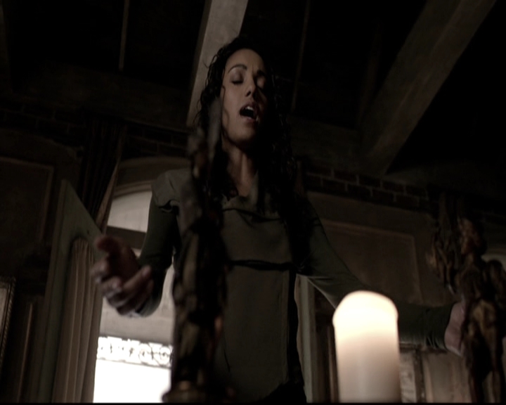 VampireDiariesWorld_dot_nl-TheOriginals_2x21FireWithFire1014.jpg