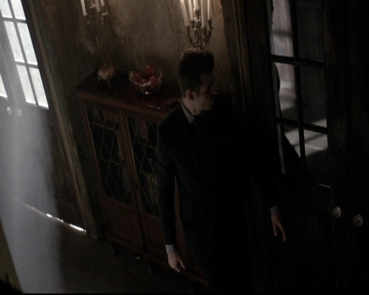 VampireDiariesWorld_dot_nl-TheOriginals_2x21FireWithFire1025.jpg