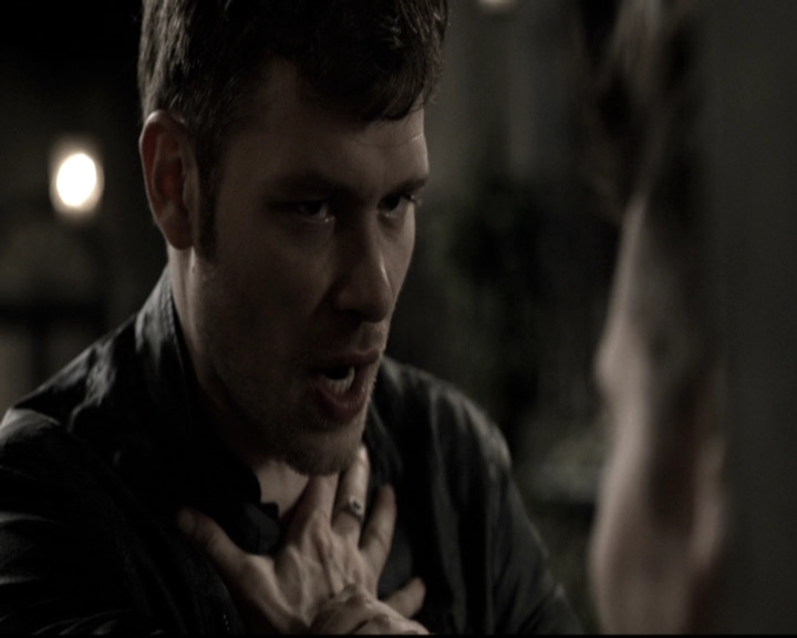 VampireDiariesWorld_dot_nl-TheOriginals_2x21FireWithFire1353.jpg