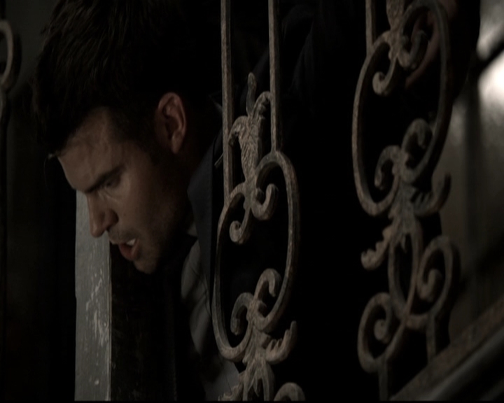 VampireDiariesWorld_dot_nl-TheOriginals_2x21FireWithFire1386.jpg