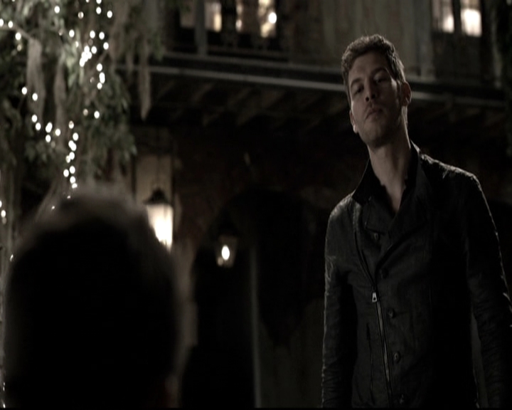 VampireDiariesWorld_dot_nl-TheOriginals_2x21FireWithFire1405.jpg