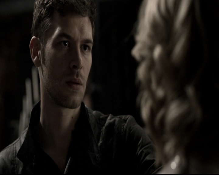 VampireDiariesWorld_dot_nl-TheOriginals_2x21FireWithFire1467.jpg