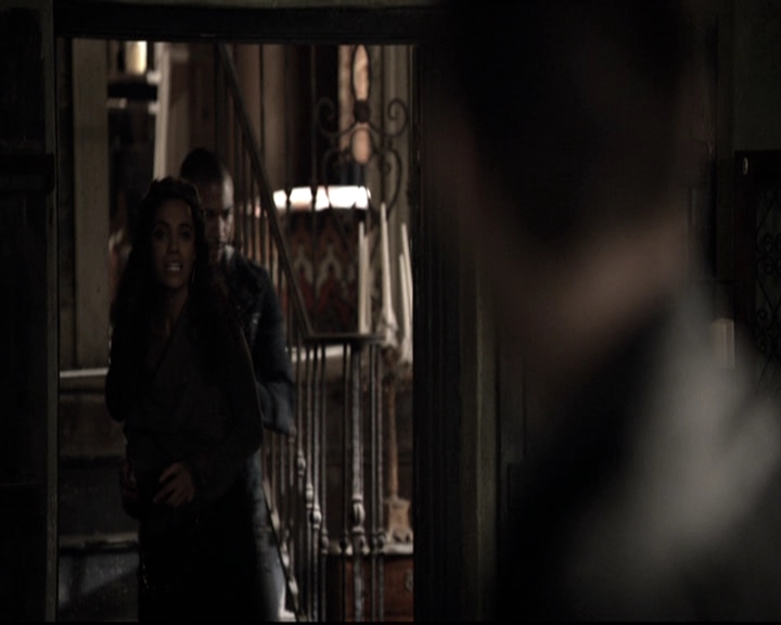 VampireDiariesWorld_dot_nl-TheOriginals_2x21FireWithFire1494.jpg