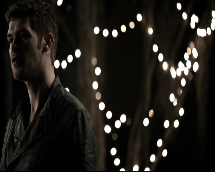 VampireDiariesWorld_dot_nl-TheOriginals_2x21FireWithFire1510.jpg