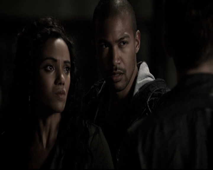 VampireDiariesWorld_dot_nl-TheOriginals_2x21FireWithFire1513.jpg