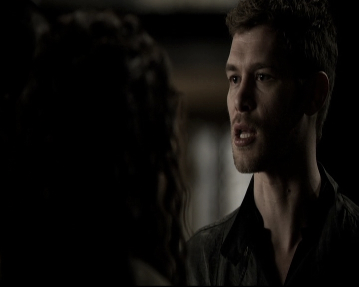 VampireDiariesWorld_dot_nl-TheOriginals_2x21FireWithFire1514.jpg