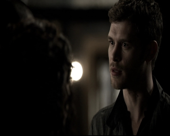 VampireDiariesWorld_dot_nl-TheOriginals_2x21FireWithFire1521.jpg