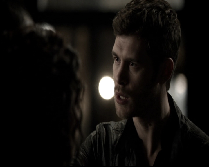 VampireDiariesWorld_dot_nl-TheOriginals_2x21FireWithFire1523.jpg