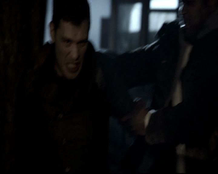 VampireDiariesWorld_dot_nl-TheOriginals_2x21FireWithFire1718.jpg