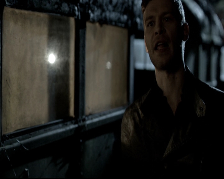 VampireDiariesWorld_dot_nl-TheOriginals_2x21FireWithFire1732.jpg