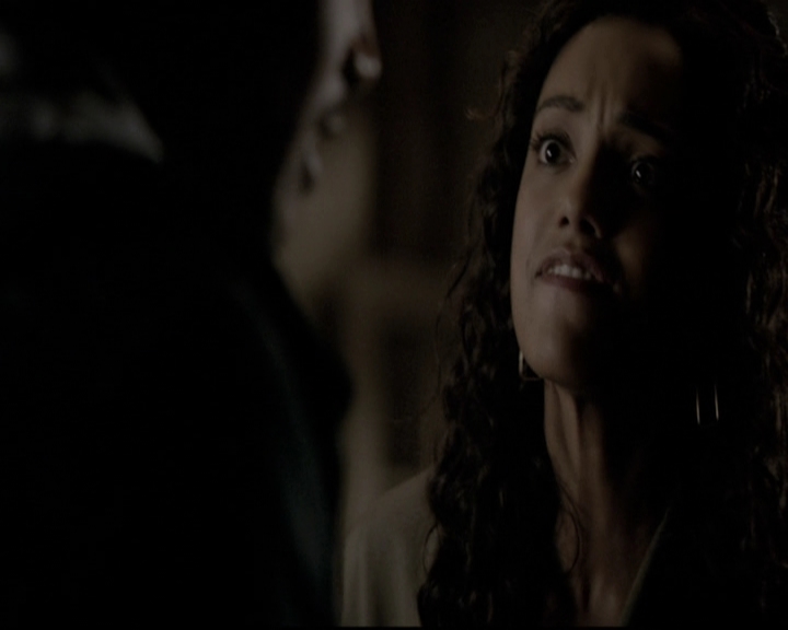 VampireDiariesWorld_dot_nl-TheOriginals_2x21FireWithFire1797.jpg