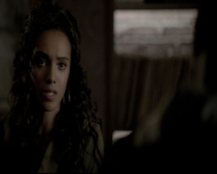 VampireDiariesWorld_dot_nl-TheOriginals_2x21FireWithFire1802.jpg