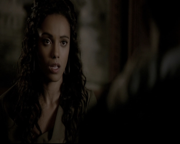 VampireDiariesWorld_dot_nl-TheOriginals_2x21FireWithFire1818.jpg