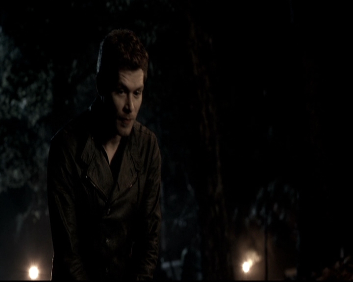 VampireDiariesWorld_dot_nl-TheOriginals_2x21FireWithFire1917.jpg