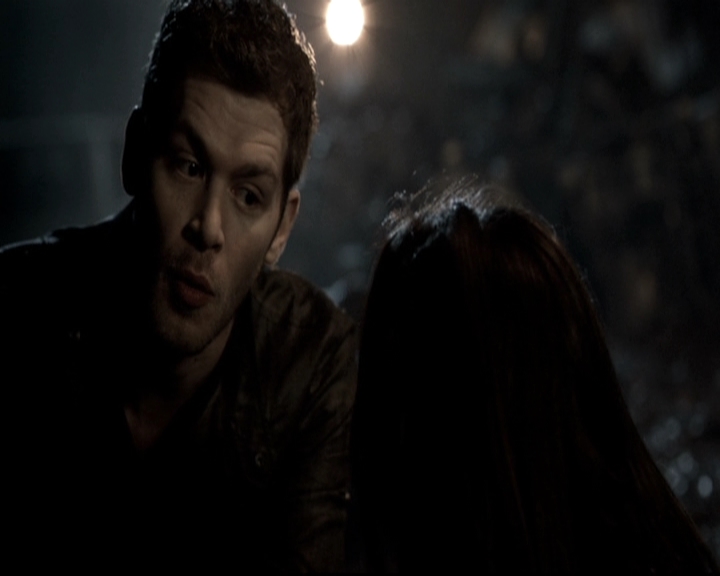 VampireDiariesWorld_dot_nl-TheOriginals_2x21FireWithFire1921.jpg