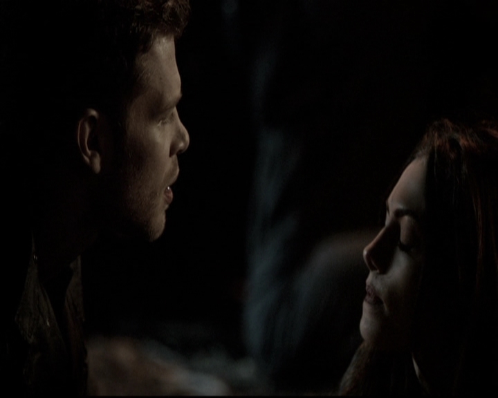 VampireDiariesWorld_dot_nl-TheOriginals_2x21FireWithFire1924.jpg