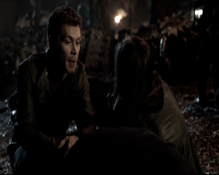 VampireDiariesWorld_dot_nl-TheOriginals_2x21FireWithFire1931.jpg