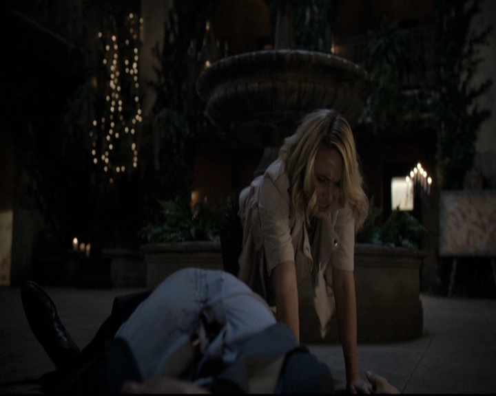 VampireDiariesWorld_dot_nl-TheOriginals_2x21FireWithFire2148.jpg