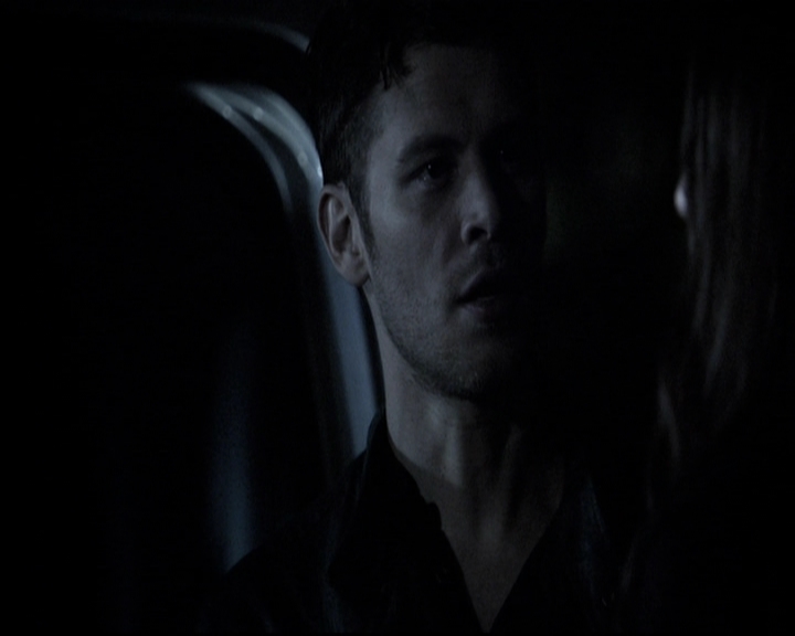 VampireDiariesWorld_dot_nl-TheOriginals_2x21FireWithFire2209.jpg