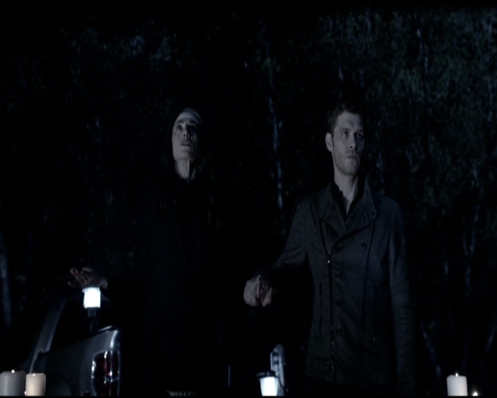 VampireDiariesWorld_dot_nl-TheOriginals_2x22AshesToAshes0073.jpg