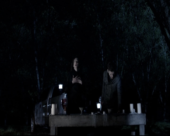 VampireDiariesWorld_dot_nl-TheOriginals_2x22AshesToAshes0143.jpg