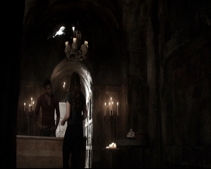 VampireDiariesWorld_dot_nl-TheOriginals_2x22AshesToAshes0419.jpg