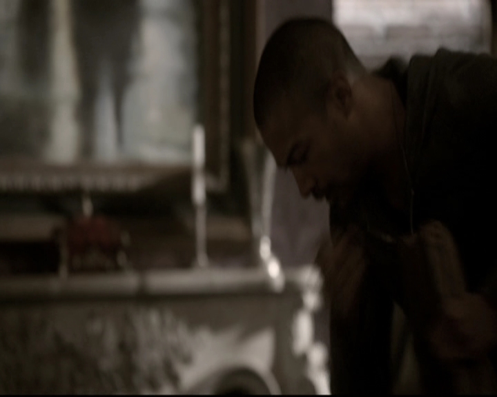 VampireDiariesWorld_dot_nl-TheOriginals_2x22AshesToAshes0614.jpg