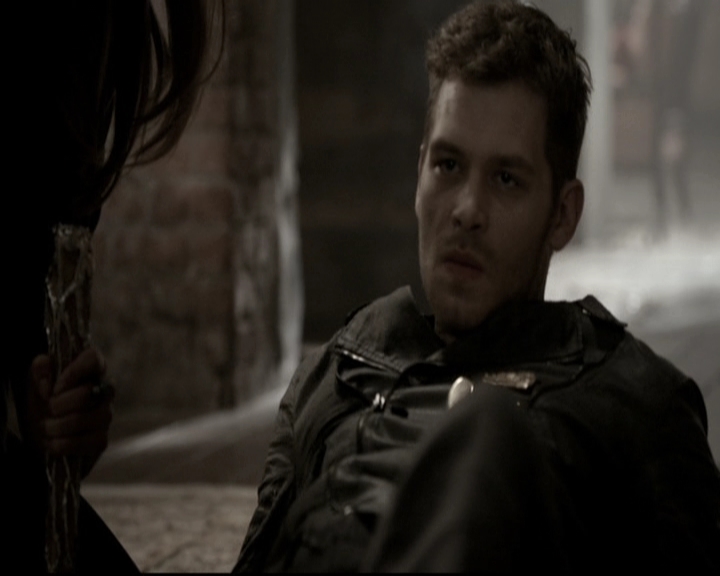 VampireDiariesWorld_dot_nl-TheOriginals_2x22AshesToAshes0884.jpg