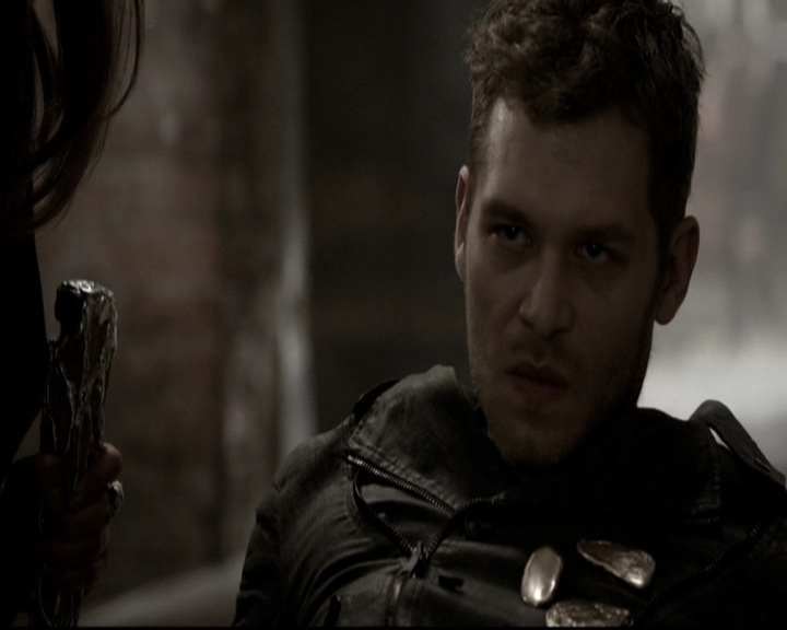 VampireDiariesWorld_dot_nl-TheOriginals_2x22AshesToAshes0886.jpg