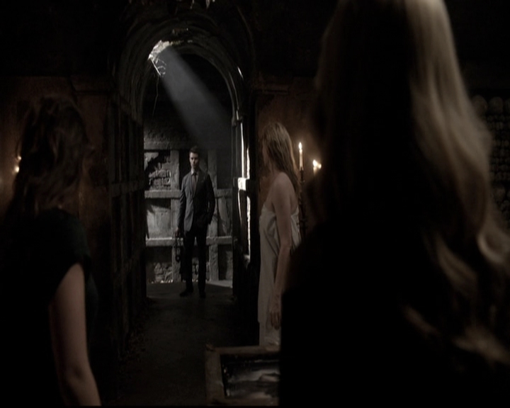 VampireDiariesWorld_dot_nl-TheOriginals_2x22AshesToAshes0913.jpg