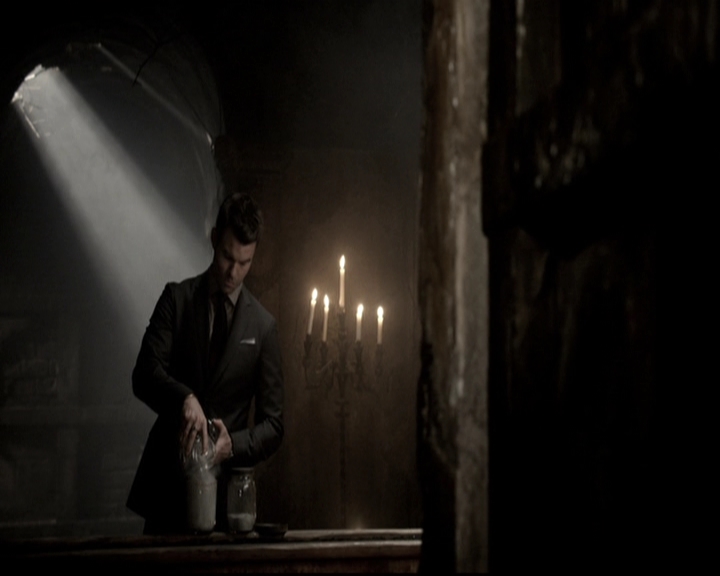 VampireDiariesWorld_dot_nl-TheOriginals_2x22AshesToAshes0923.jpg