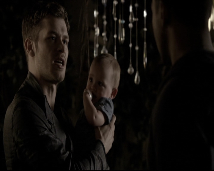 VampireDiariesWorld_dot_nl-TheOriginals_2x22AshesToAshes0998.jpg