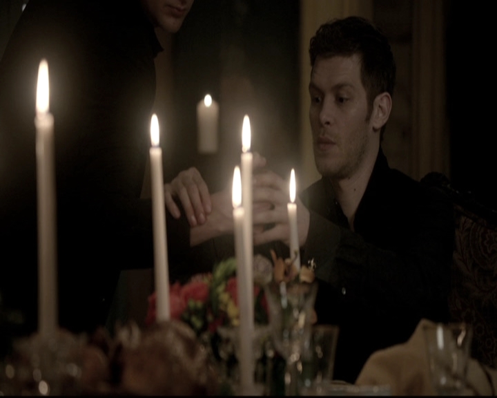 VampireDiariesWorld_dot_nl-TheOriginals_2x22AshesToAshes1866.jpg