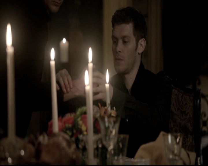 VampireDiariesWorld_dot_nl-TheOriginals_2x22AshesToAshes1868.jpg