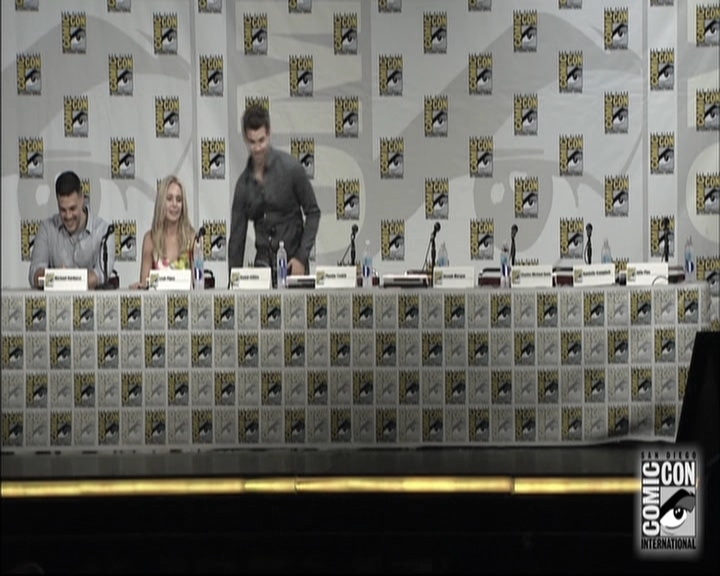 VampireDiariesWorld-dot-nl_TheOriginals-S3SanDiegoComicCon2014Panel0036.jpg