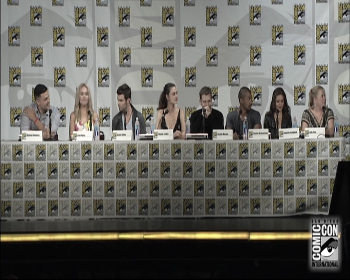 VampireDiariesWorld-dot-nl_TheOriginals-S3SanDiegoComicCon2014Panel0119.jpg