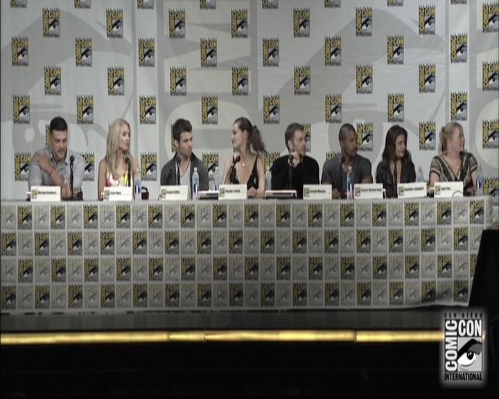 VampireDiariesWorld-dot-nl_TheOriginals-S3SanDiegoComicCon2014Panel0122.jpg