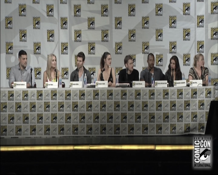 VampireDiariesWorld-dot-nl_TheOriginals-S3SanDiegoComicCon2014Panel0172.jpg