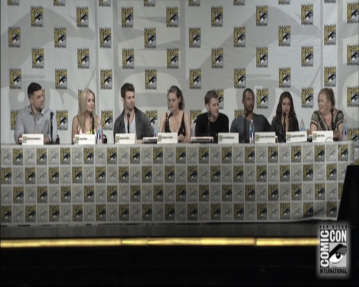 VampireDiariesWorld-dot-nl_TheOriginals-S3SanDiegoComicCon2014Panel0179.jpg