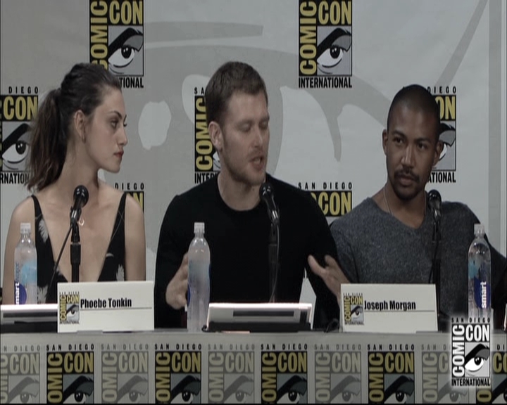 VampireDiariesWorld-dot-nl_TheOriginals-S3SanDiegoComicCon2014Panel0182.jpg