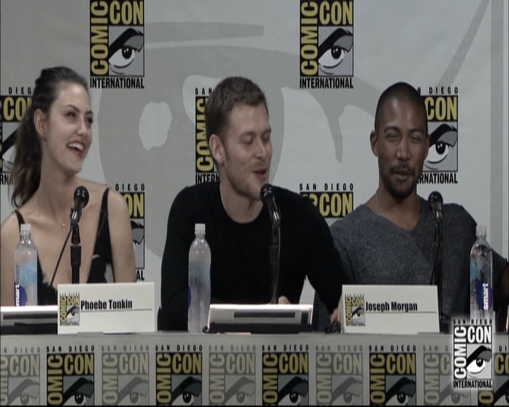 VampireDiariesWorld-dot-nl_TheOriginals-S3SanDiegoComicCon2014Panel0197.jpg