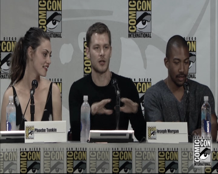 VampireDiariesWorld-dot-nl_TheOriginals-S3SanDiegoComicCon2014Panel0201.jpg