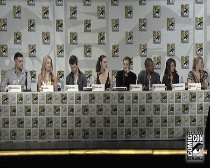 VampireDiariesWorld-dot-nl_TheOriginals-S3SanDiegoComicCon2014Panel0218.jpg